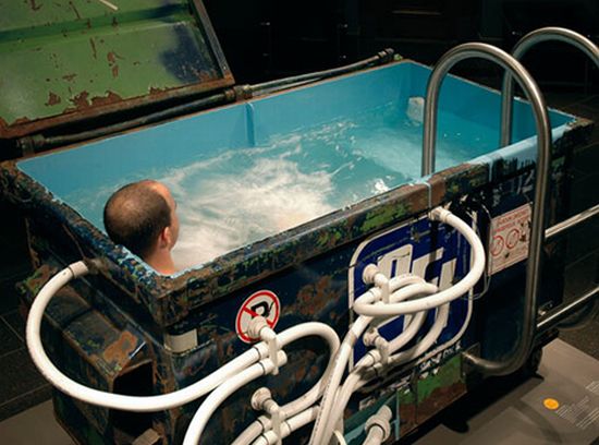 dumpster bath tub 2yMuc 59