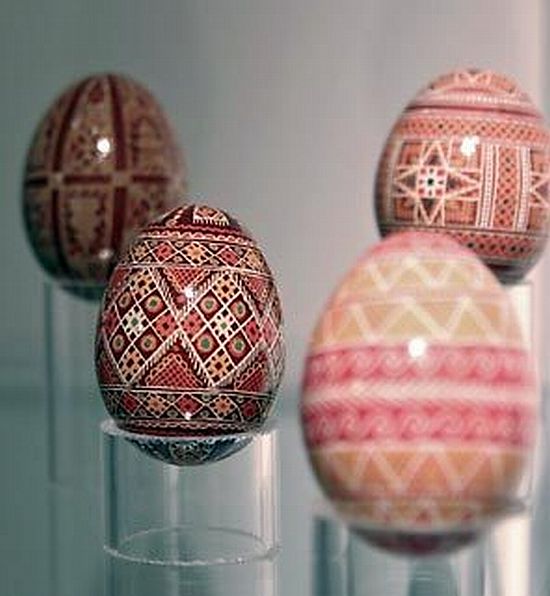 egg art is even part of springtime festivity 4abeM