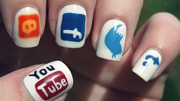 Social networking sites nail design