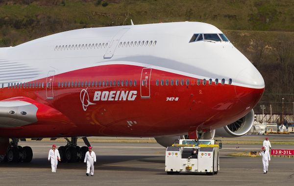 Boeing 747 8