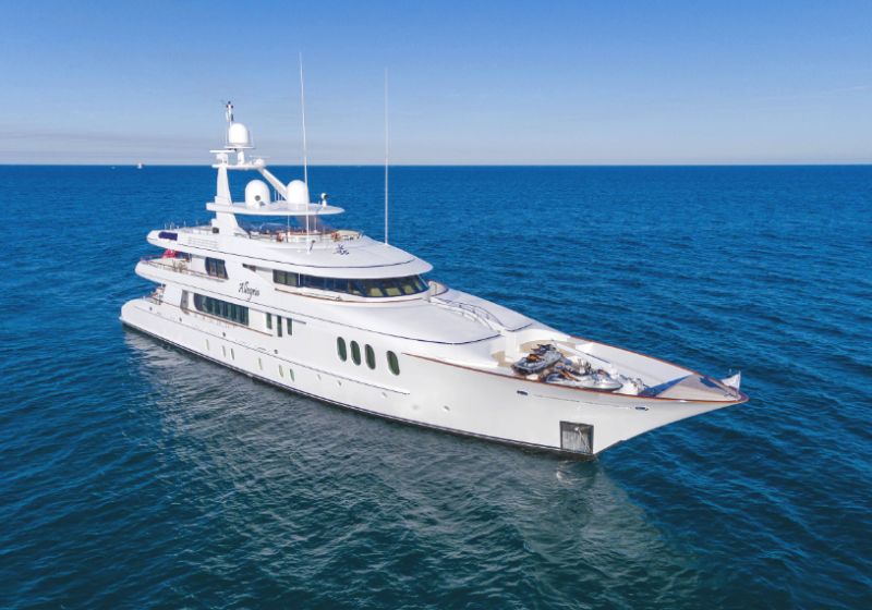hakvoort yachts for sale